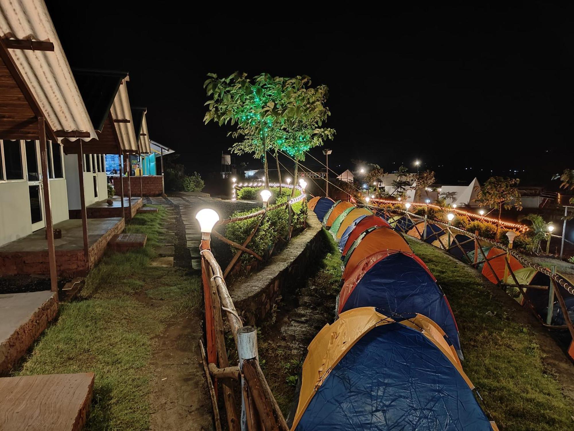 Shelby Pawana Lake Cottages & Camping Tents Lonavala Exterior foto